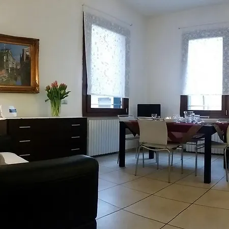 Appartement Ca Giacomo - Lovely In The Historic Center Of Venetië